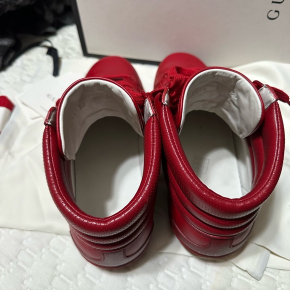 Red Men Gucci Sneakers Size 10.5 with box - Picture 4 of 9